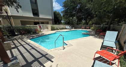 Hampton Inn & Suites Schertz