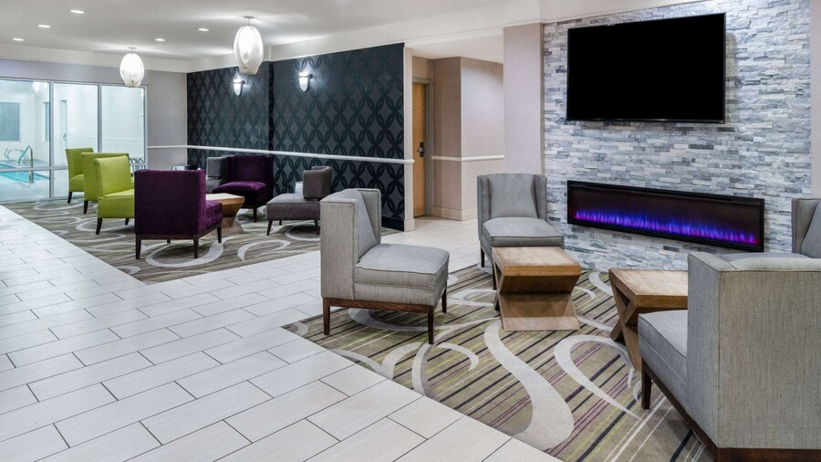 La Quinta Inn & Suites by Wyndham Roswell