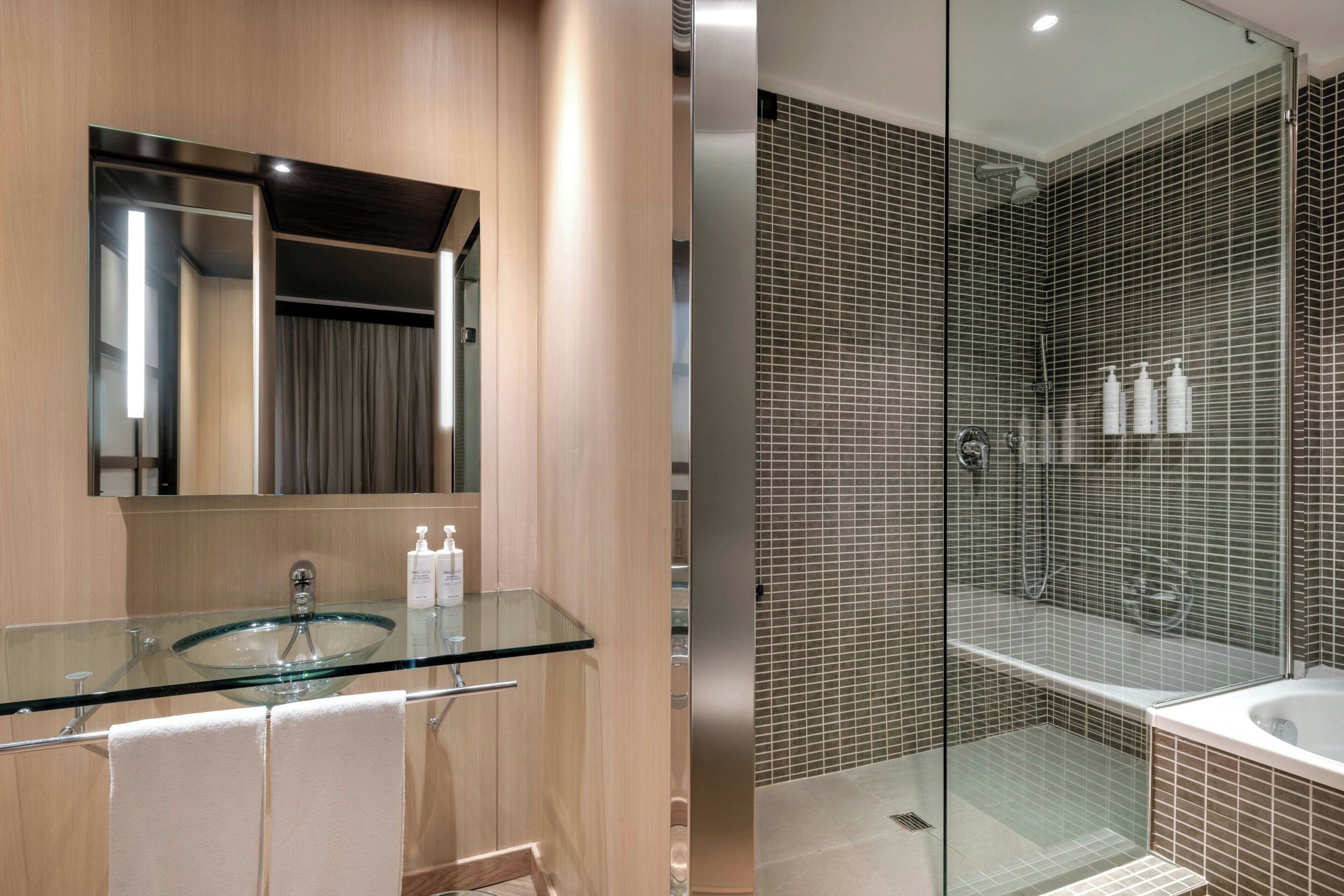 Photo - AC Hotel Bologna by Marriott