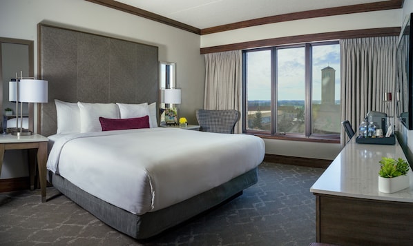 Egyptian cotton sheets, premium bedding, pillowtop beds, in-room safe