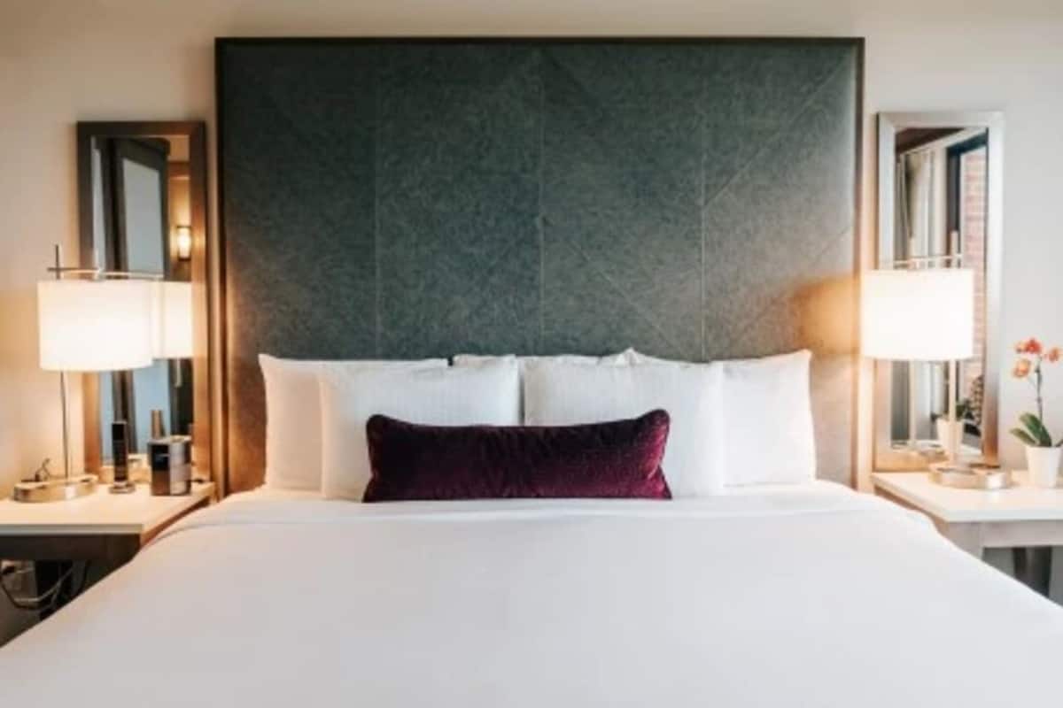 Egyptian cotton sheets, premium bedding, pillowtop beds, in-room safe
