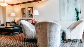 Egyptian cotton sheets, premium bedding, pillow-top beds, in-room safe