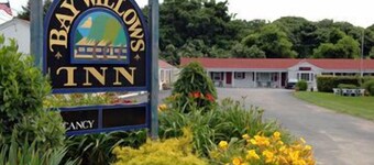 Bay Willows Inn