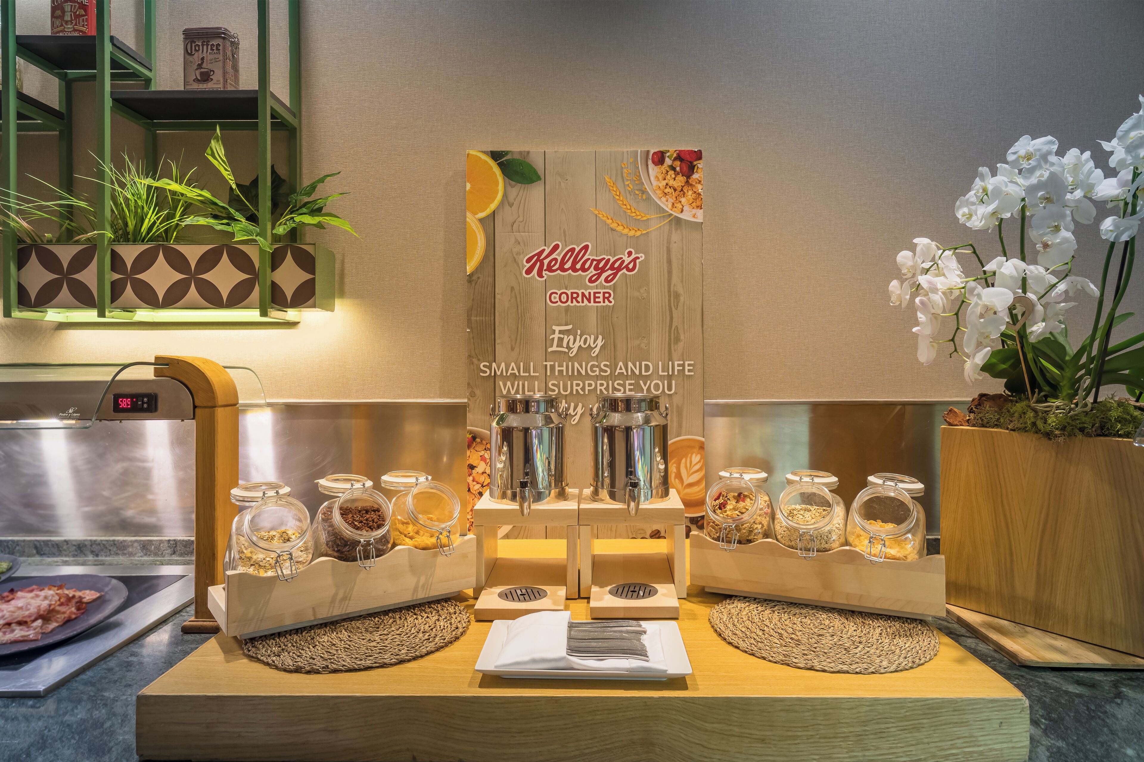 daily buffet breakfast (eur 14 per person)