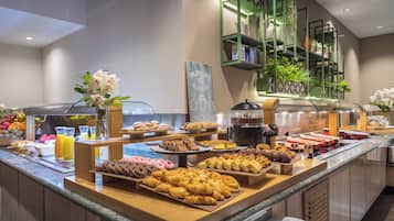 Colazione a buffet a pagamento, servita tutte le mattine