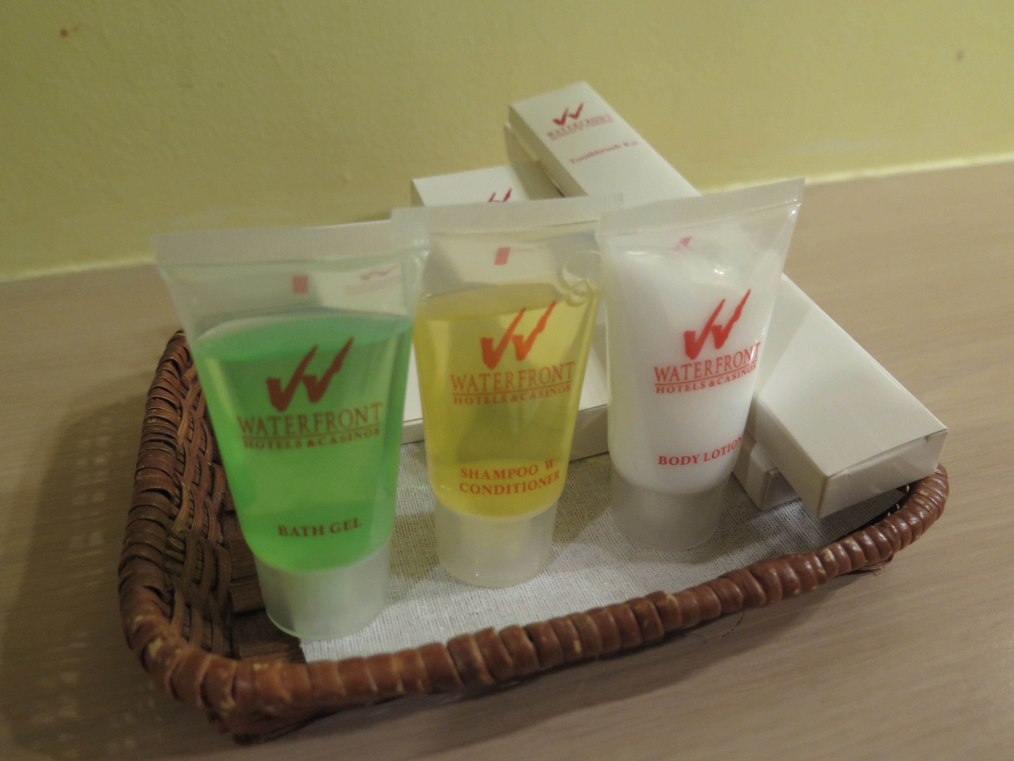 deluxe premium room | bathroom amenities | shower, free toiletries, hair dryer, slippers