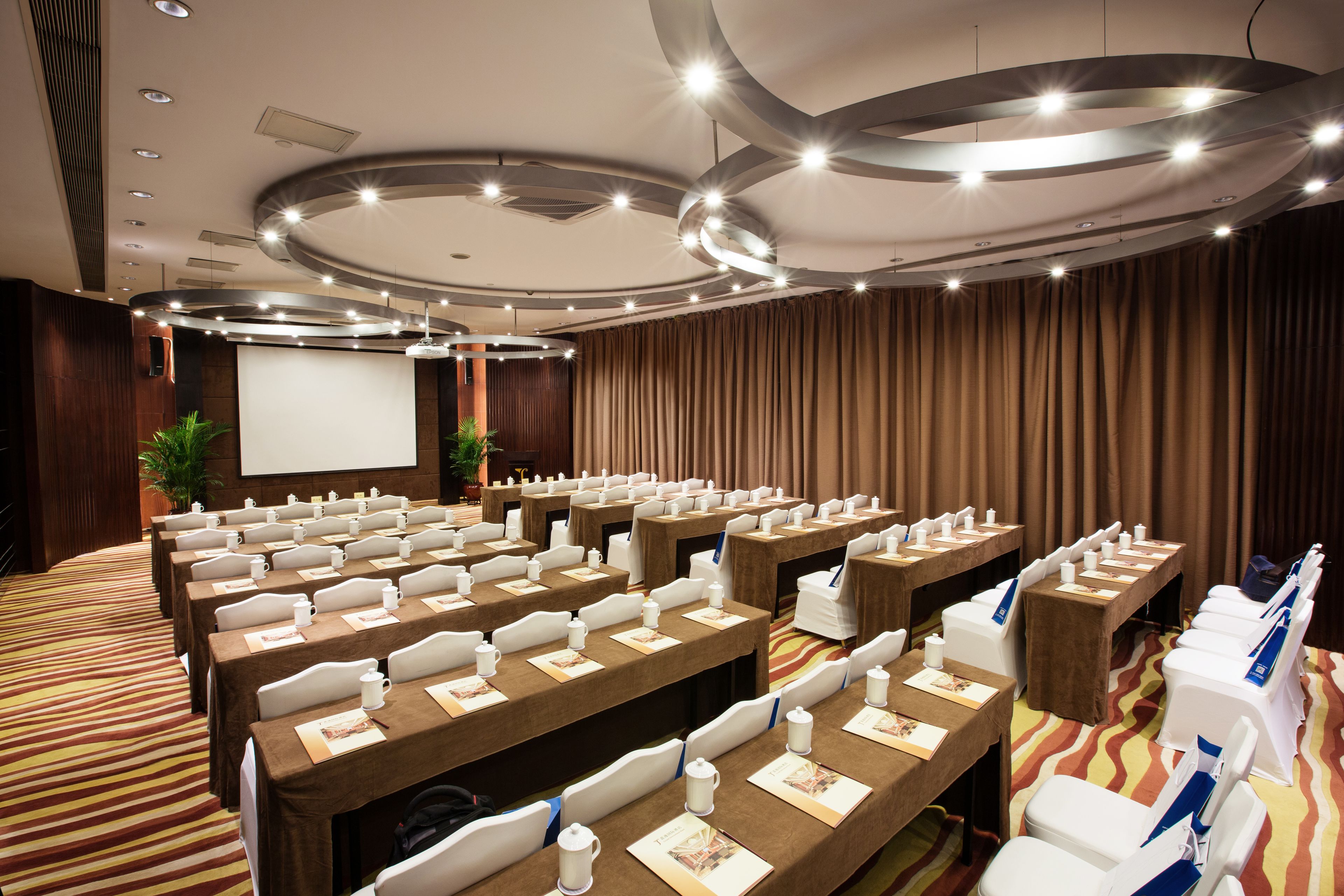 Foto - Grand International Hotel