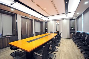 Unclassified image, 4 of 30, button - Gubei Garden Hotel (Shanghai)