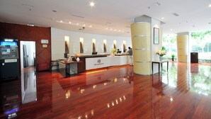 Lobby - Gubei Garden Hotel (Shanghai)