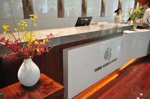 Unclassified image, 2 of 30, button - Gubei Garden Hotel (Shanghai)