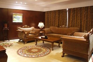 TV, pay movies - Shanxi Grand Hotel (Taiyuan)