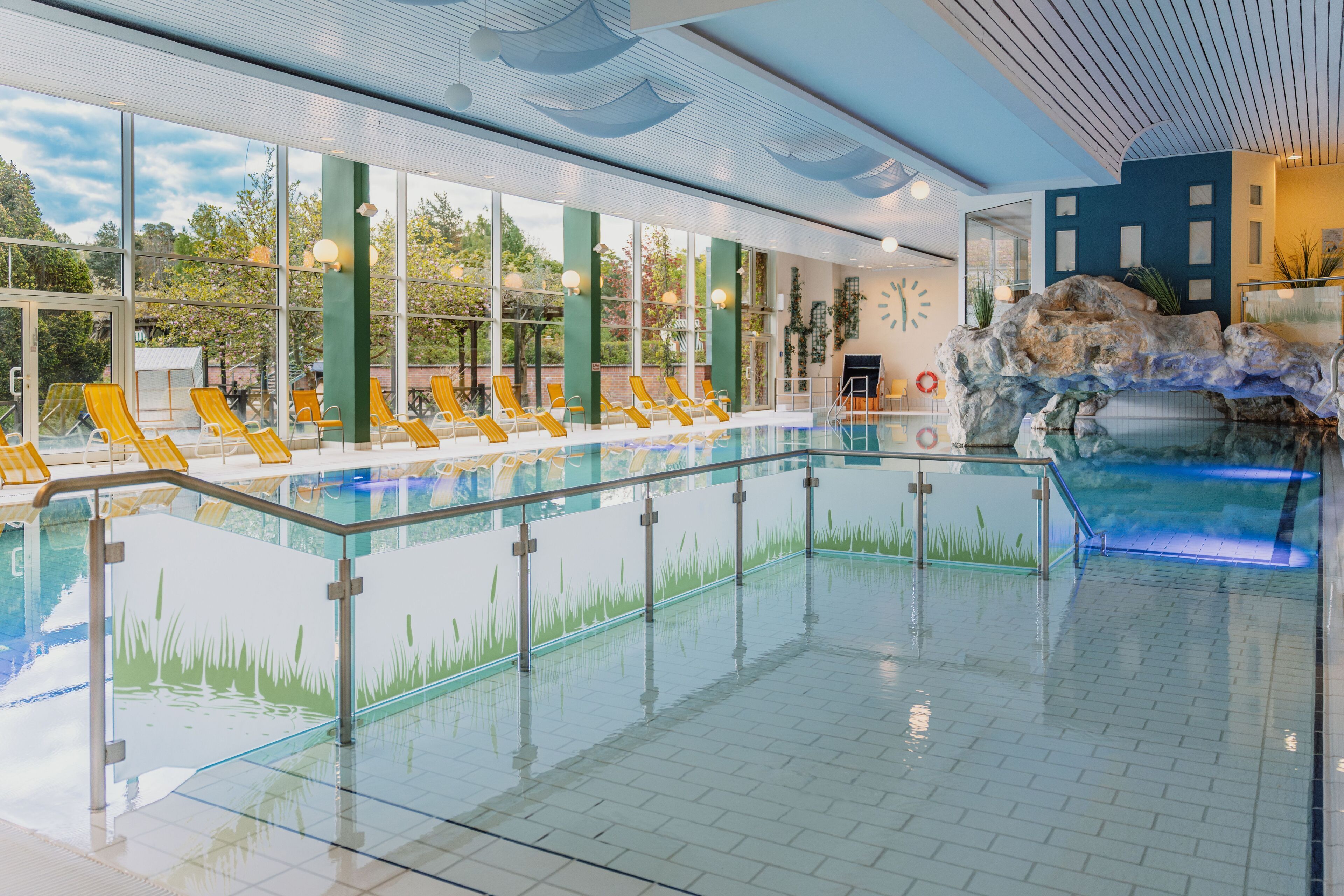 indoor pool, pool loungers