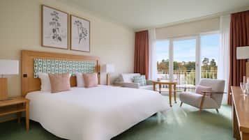 In-room safe, desk, free WiFi, bed sheets