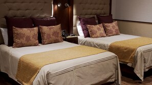 Standard Room, 2 Double Beds