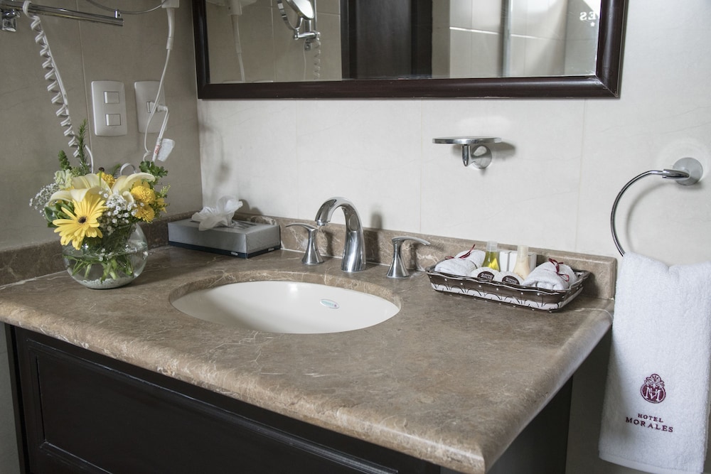 Hotel Morales by null