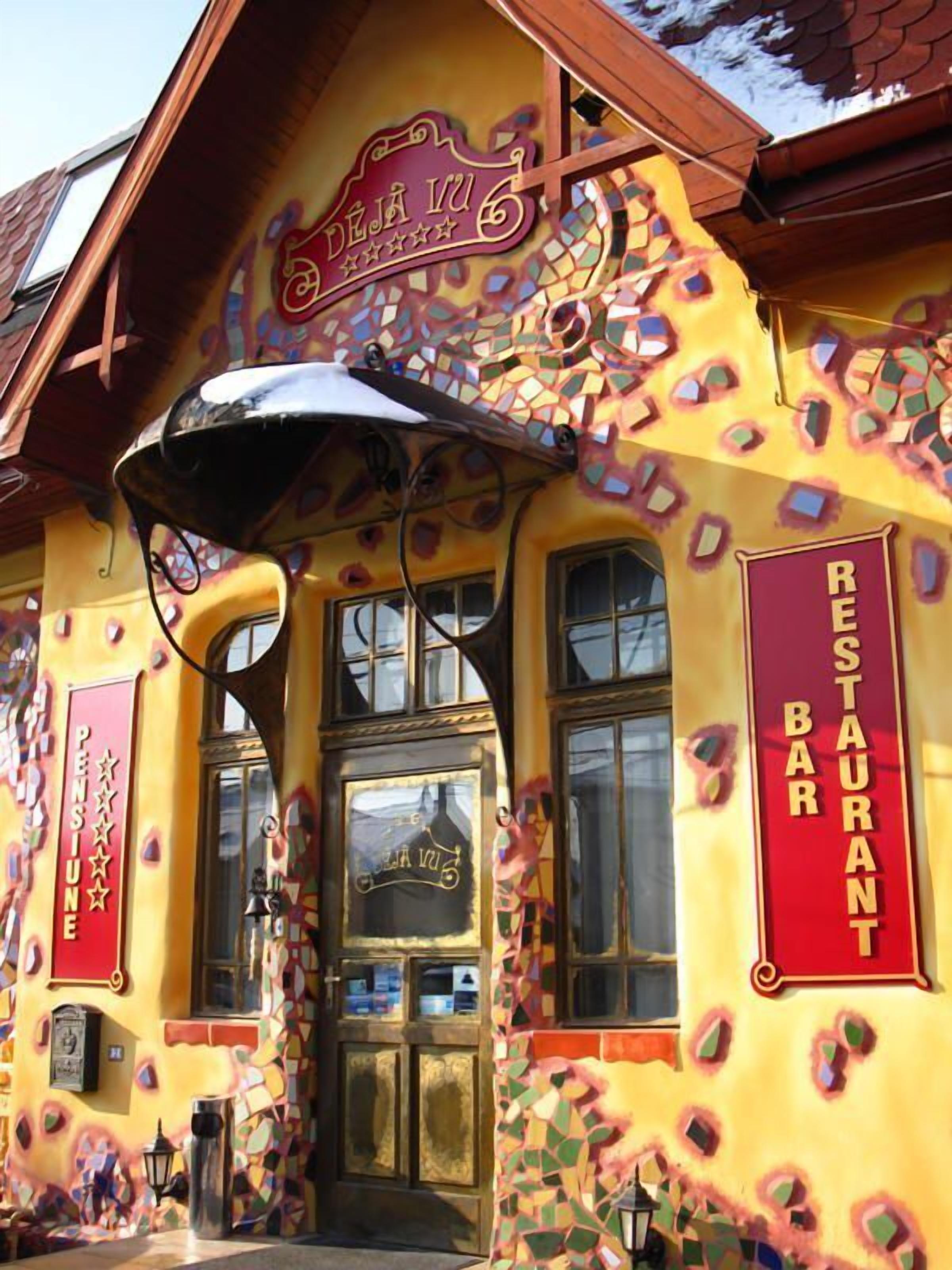 Entrada al alojamiento