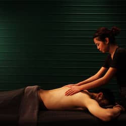 Couples treatment room(s), body treatments, aromatherapy