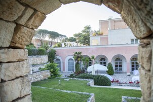 Dettaglio esterni