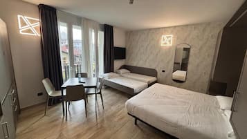 1 bedroom, premium bedding, down duvets, in-room safe