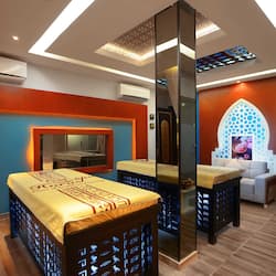 Sauna, tina de hidromasaje, baño de vapor y baño turco o hammam