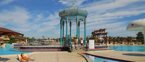 Outdoor pool, pool umbrellas