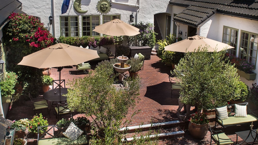L Auberge Carmel