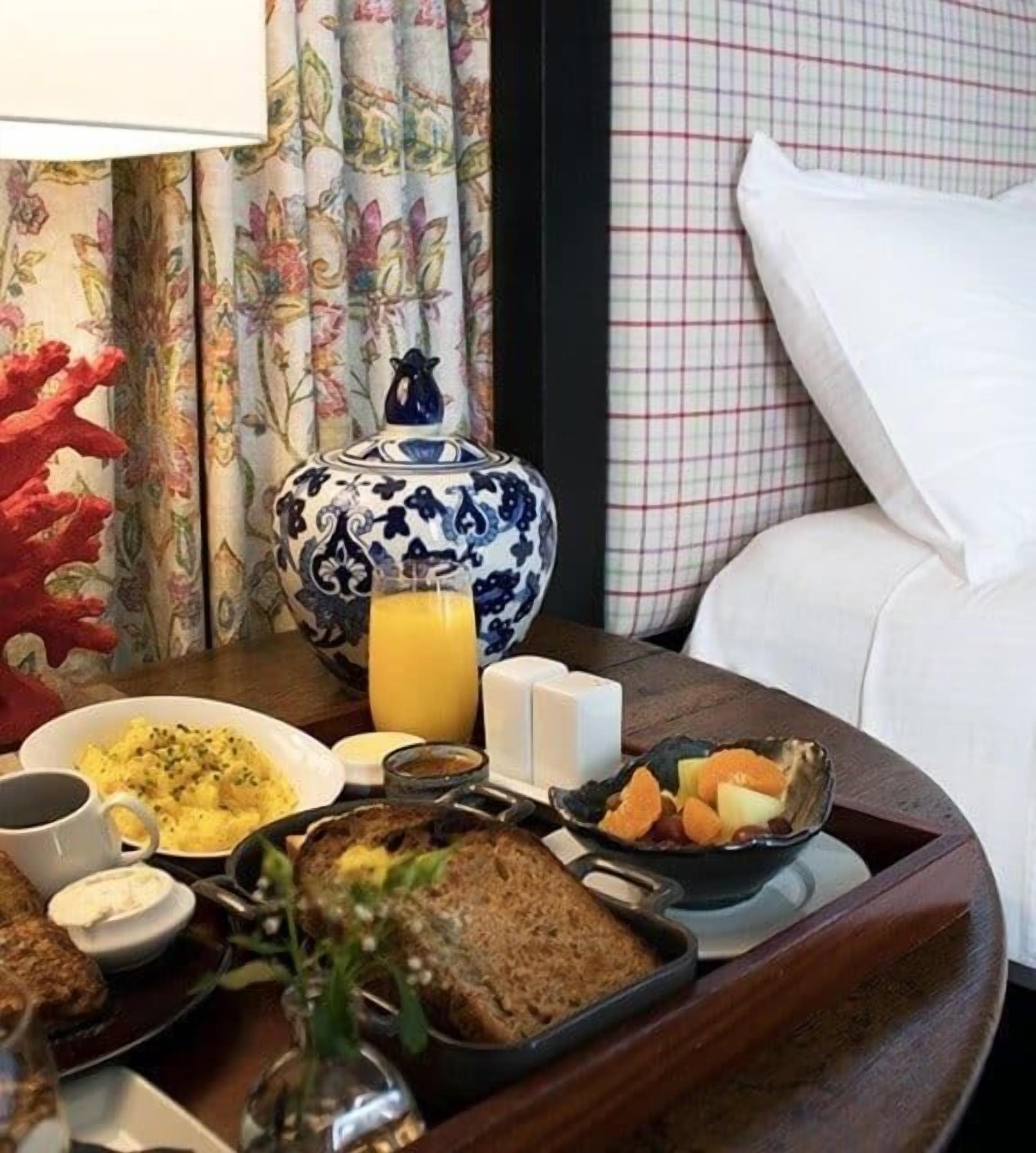 dinner served, californian cuisine, al fresco dining