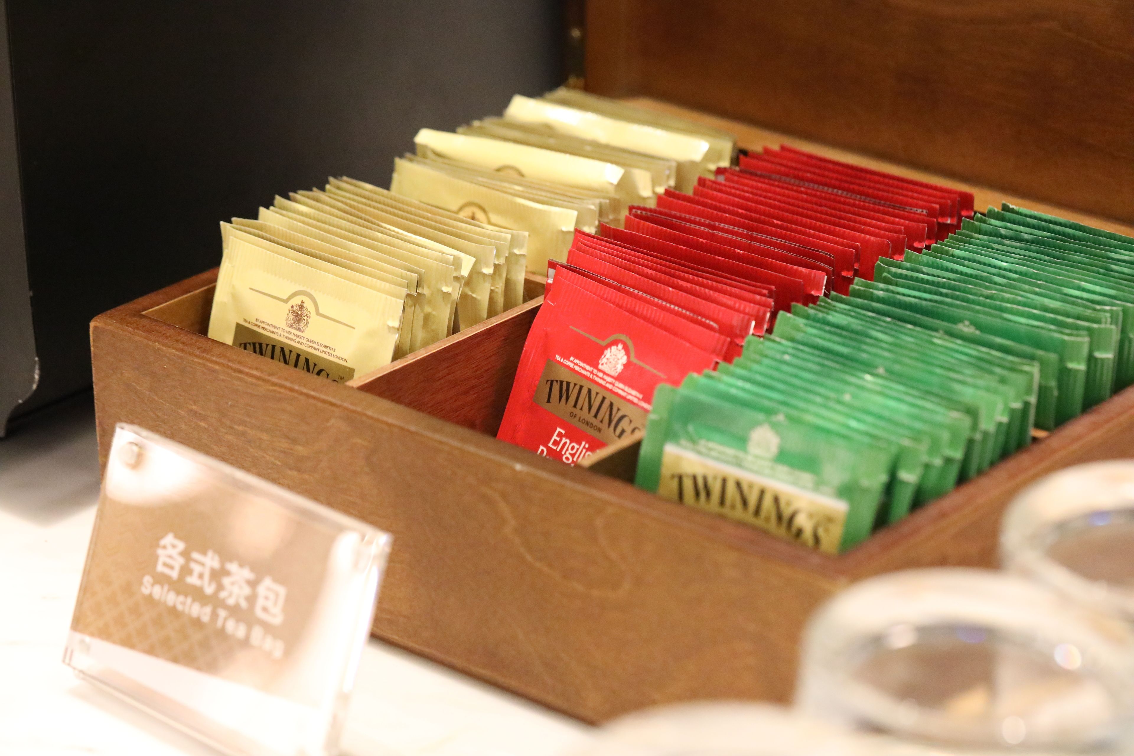 daily full breakfast (cny 58 per person)