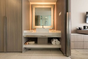 Literie de qualité supérieure, couette en duvet d'oie, bureau