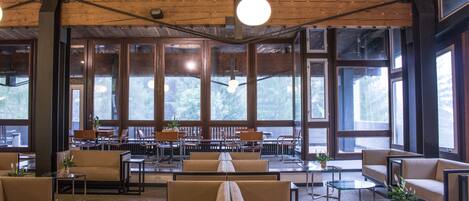 Sala de estar en el lobby