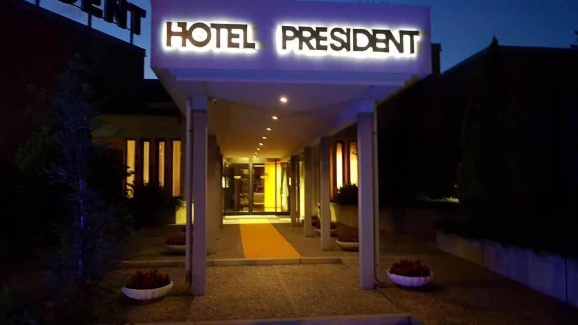 Hoteles de 4 estrellas