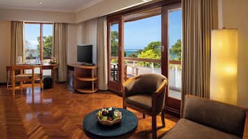 Suite (Corner) | Coin séjour | Télévision de 42 pouces avec chaßnes par cùble, jouets