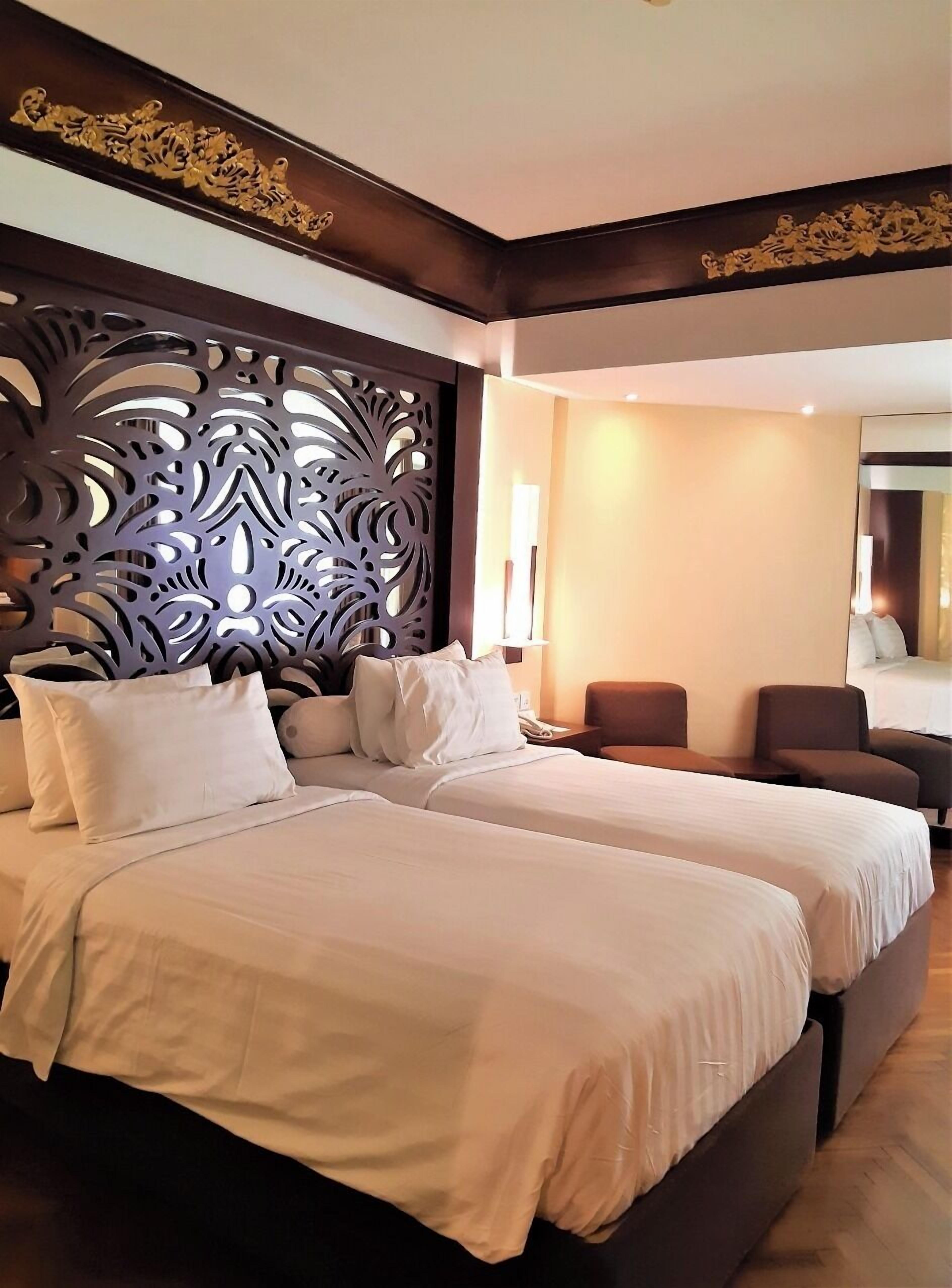 club twin room, balcony, garden view | 1 bedroom, minibar, in-room safe, desk