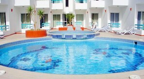 Outdoor pool - Dexon Roma Hotel & Aqua Park (Hurghada)