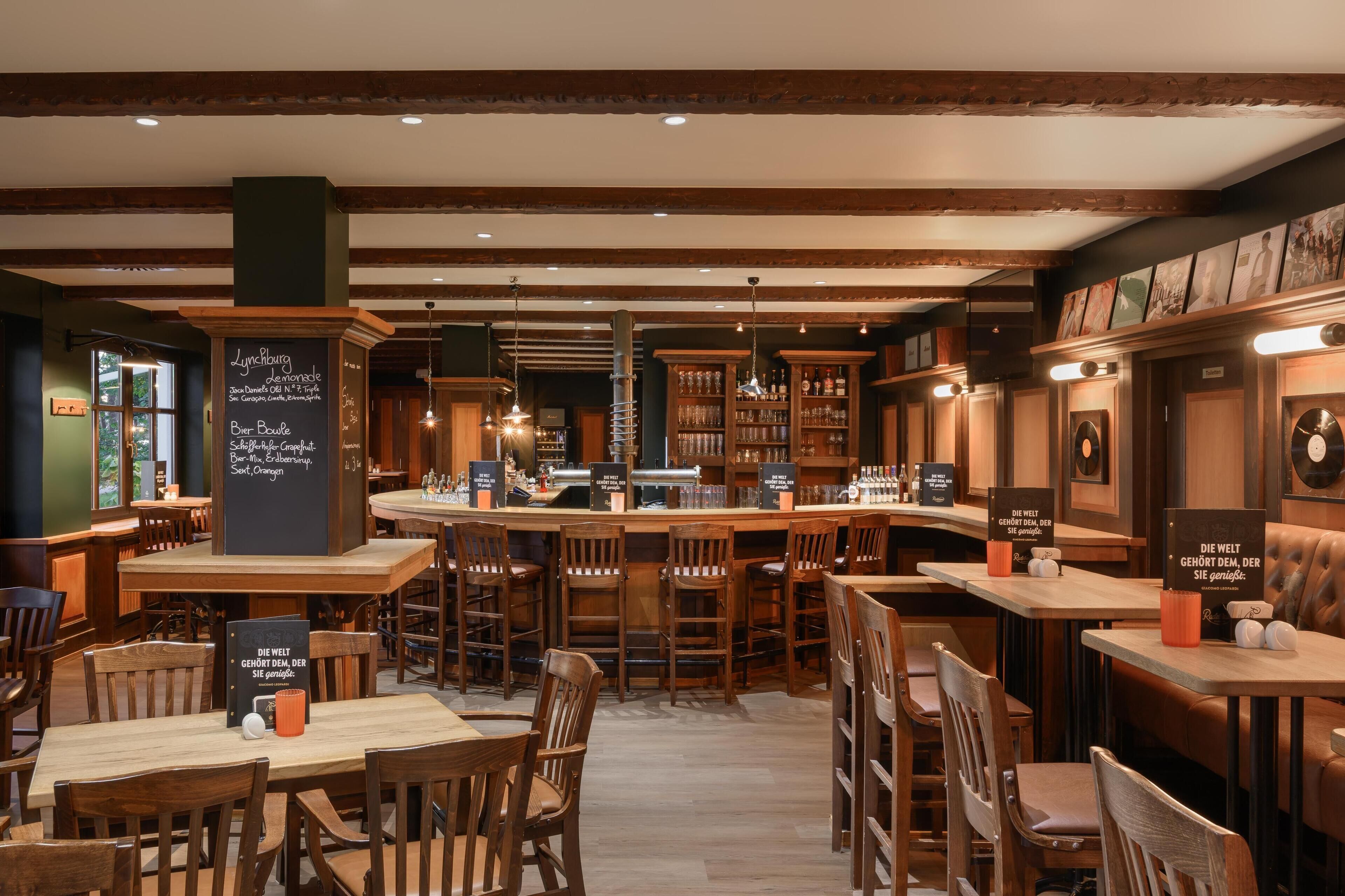 Bar (in der Unterkunft)