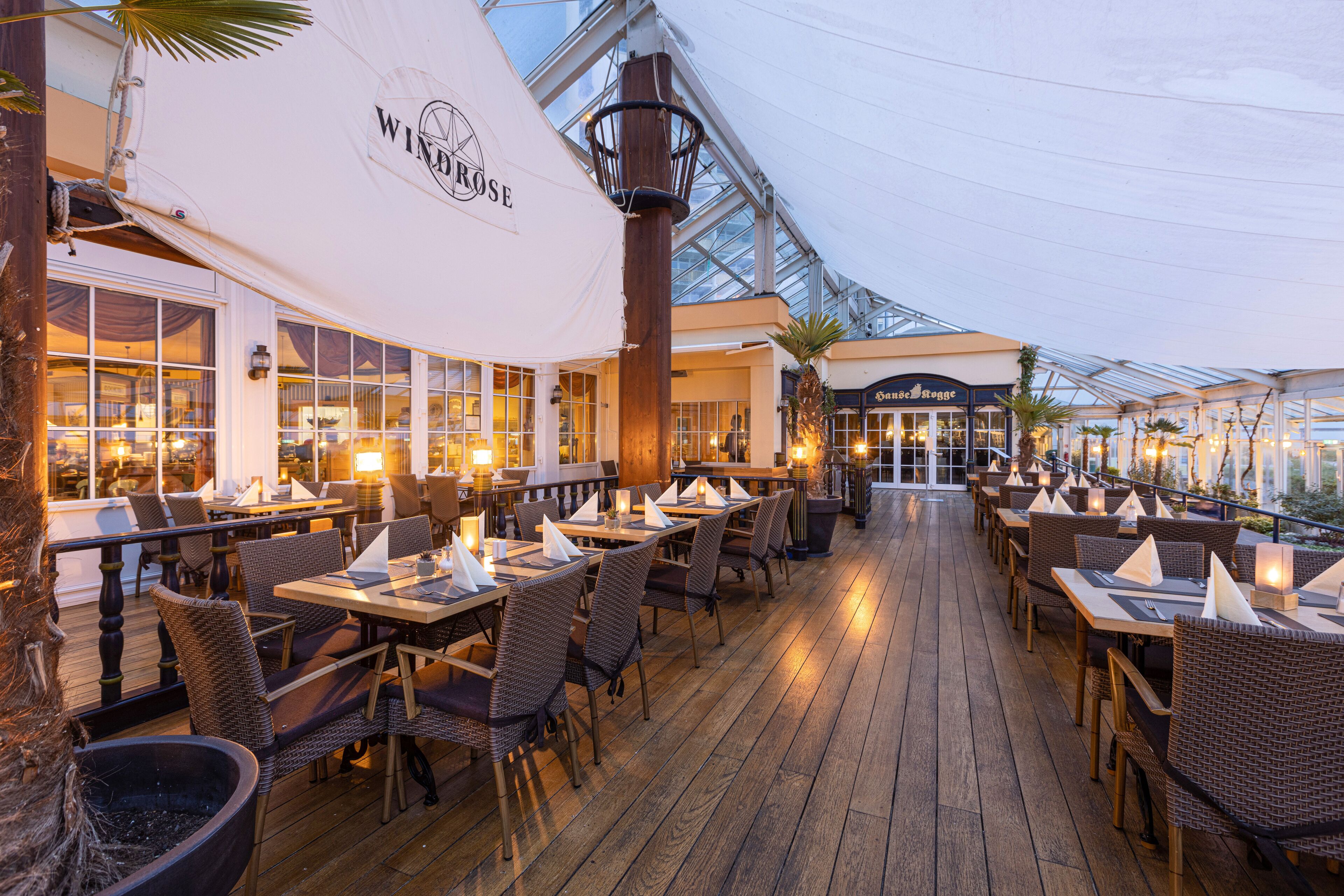 2 restaurants, breakfast, lunch, dinner served; italian cuisine