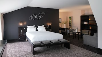 Literie de qualité supérieure, surmatelas, minibar