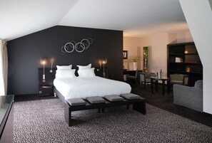 Ropa de cama de alta calidad, colchones con acolchado adicional, minibar