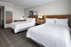 Studio Suite, 2 Queen Beds, Kitchen | Iron/ironing board, free WiFi, bed sheets, alarm clocks