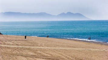 Una playa cerca