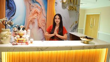 Turkish bath, body treatments, hot stone massages, deep-tissue massages