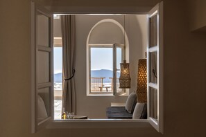 Ropa de cama de alta calidad y minibar