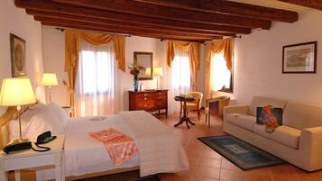 Superior Apartment, 1 Bedroom, Private Bathroom, Canal View | In-room safe, desk, iron/ironing board, free WiFi