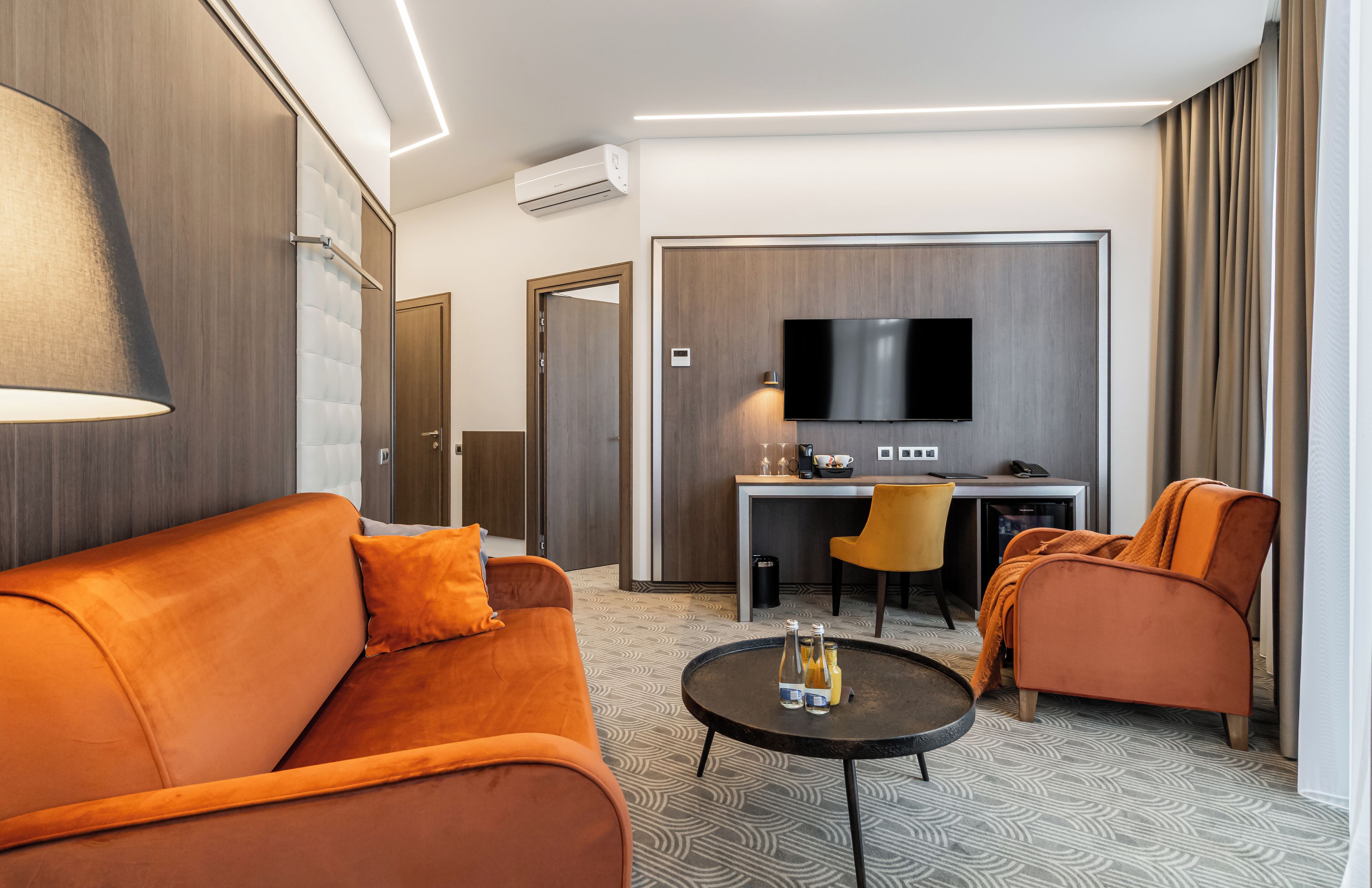 Photo - Congress Hotel