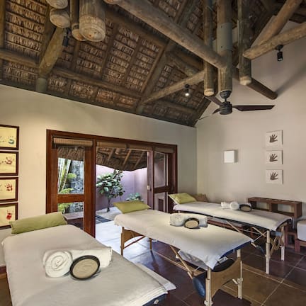 Couples treatment rooms, sauna, steam room, Turkish bath