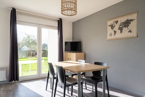 Apartment, Ensuite (4 personnes ) | Dining
