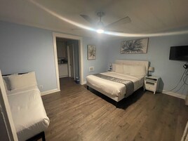 Cubrecamas, decoración personalizada y muebles diferentes 