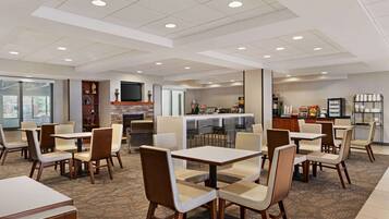 Esmorzar diari continental gratuït