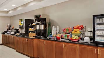 Free daily continental breakfast