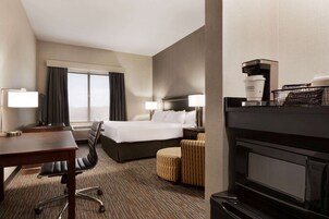 In-room safe, desk, laptop workspace, iron/ironing board